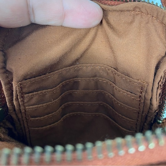 Marta Ponti genuine leather boho crossbody bag - Picture 10 of 11